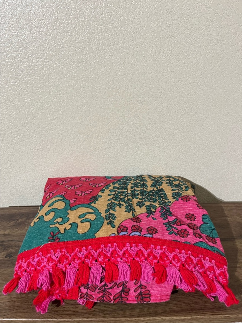 Vintage Bates Multicolor Floral Tassel Throw - Pink, Red, Teal, Beige